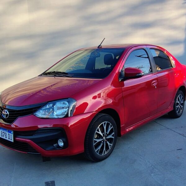 TOYOTA ETIOS XLS PACK 1.5 6M/T4P-MY23
