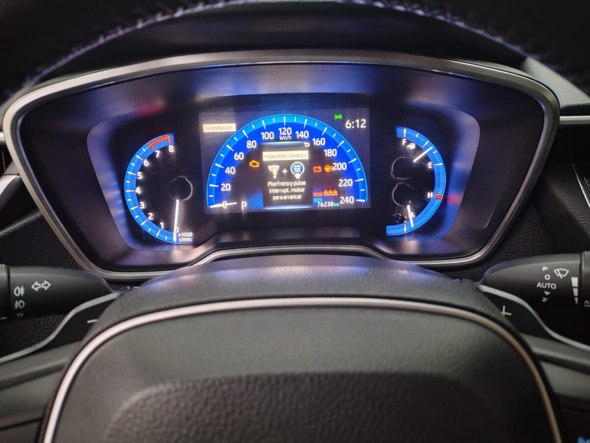 TOYOTA COROLLA 2.0 SE-G CVT- MY.21 - Imagen 10