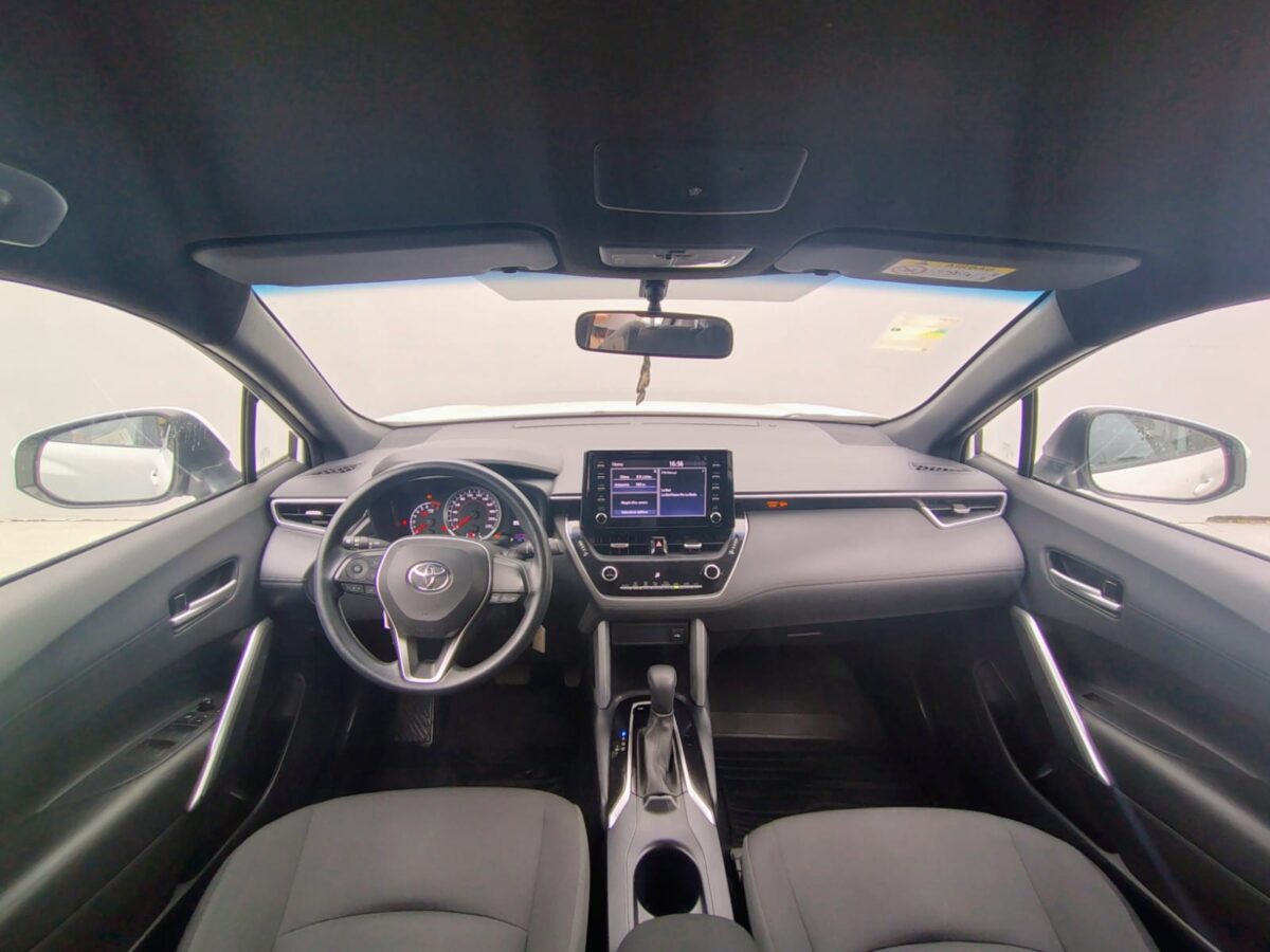 TOYOTA COROLLA CROSS XLI 2.0 CVT - Imagen 11