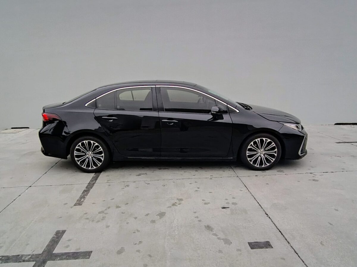 TOYOTA COROLLA 2.0 SE-G CVT- MY.21 - Imagen 4