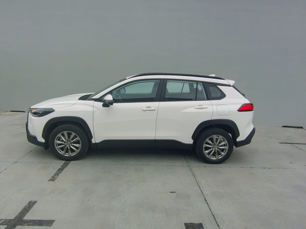 TOYOTA COROLLA CROSS XLI 2.0 CVT - Imagen 4