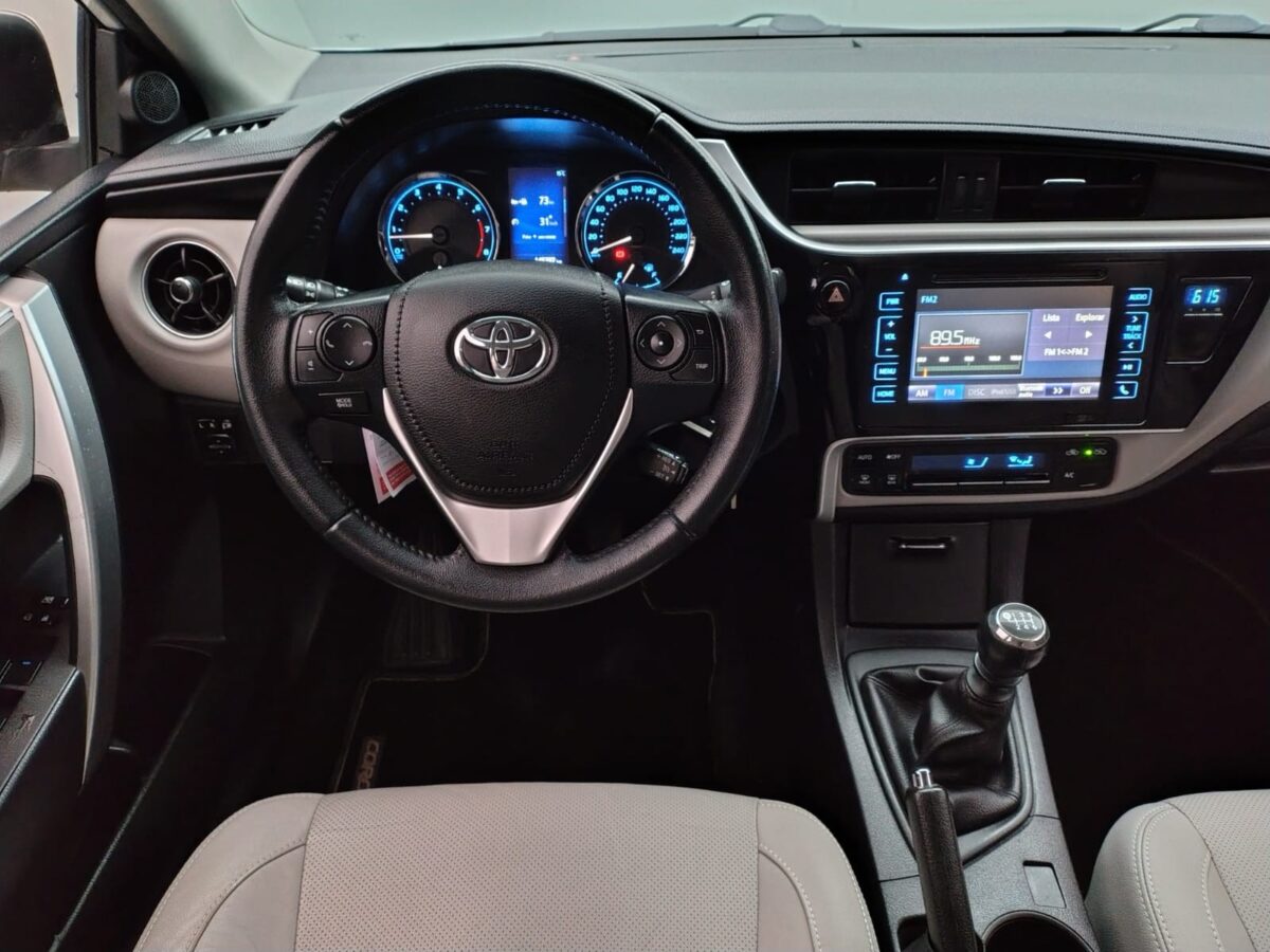 TOYOTA COROLLA XEI PACK 1.8 6M/T L/18 - Imagen 15