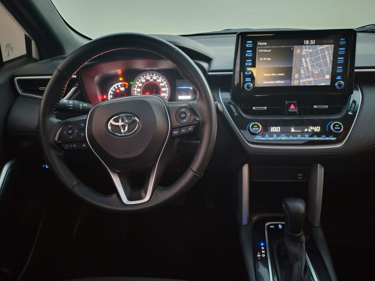 TOYOTA COROLLA CROSS XEI 2.0 CVT - Imagen 15