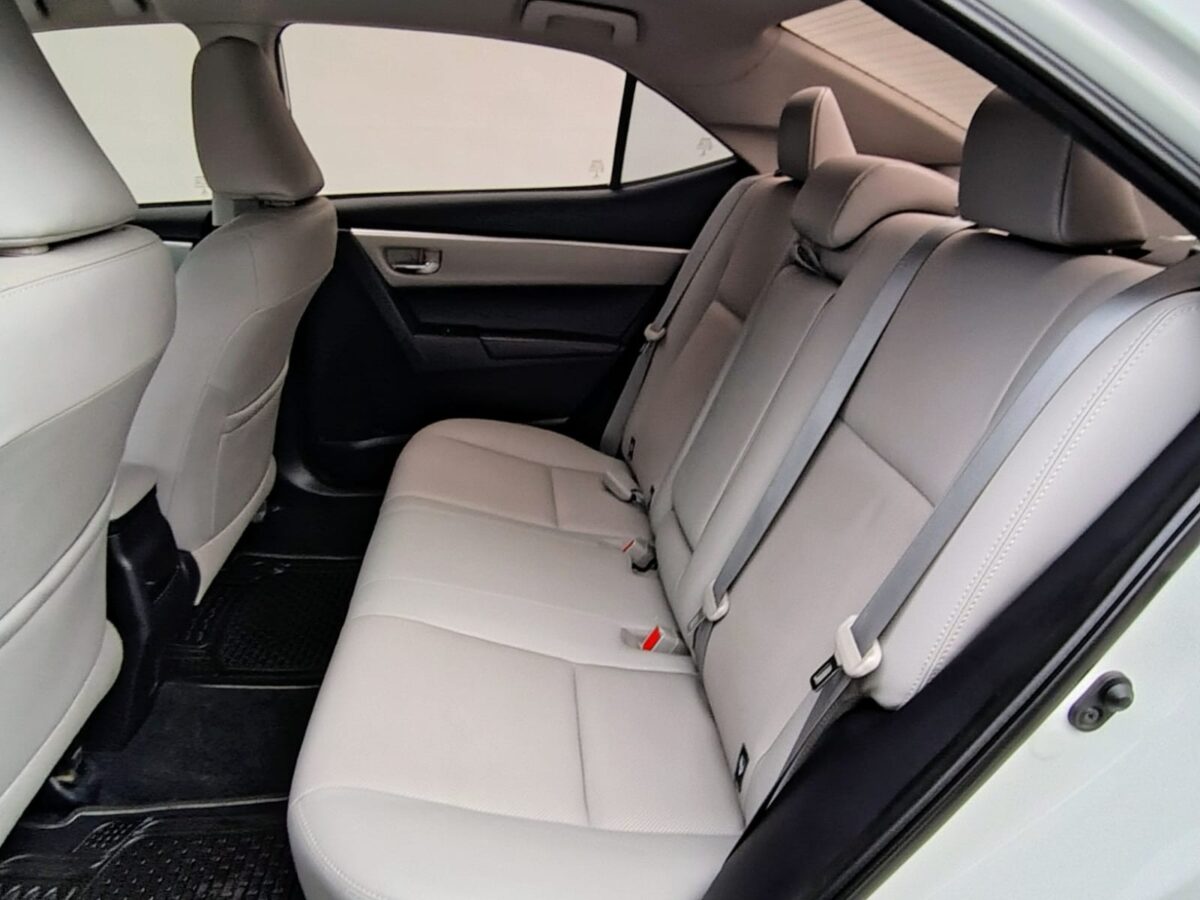 TOYOTA COROLLA XEI PACK 1.8 6M/T L/18 - Imagen 13