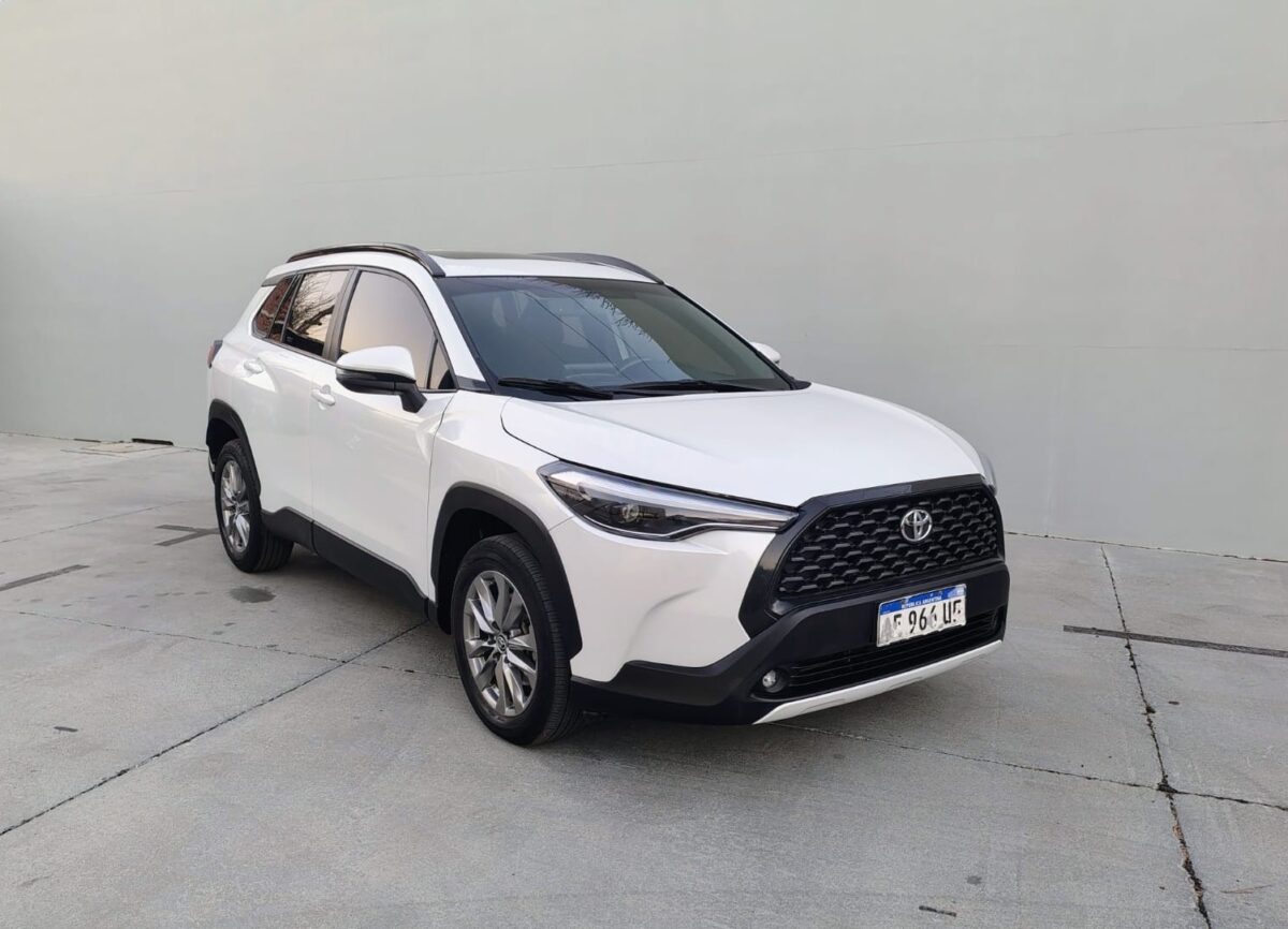 TOYOTA COROLLA CROSS XEI 2.0 CVT - Imagen 5
