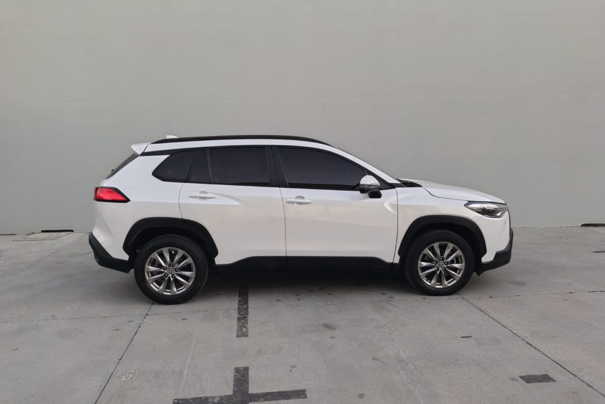 TOYOTA COROLLA CROSS XEI 2.0 CVT - Imagen 6
