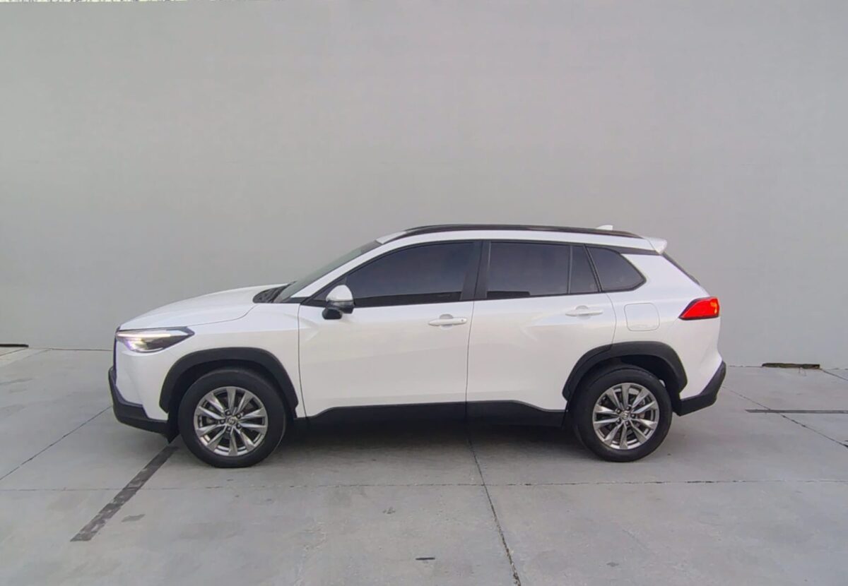 TOYOTA COROLLA CROSS XEI 2.0 CVT - Imagen 7