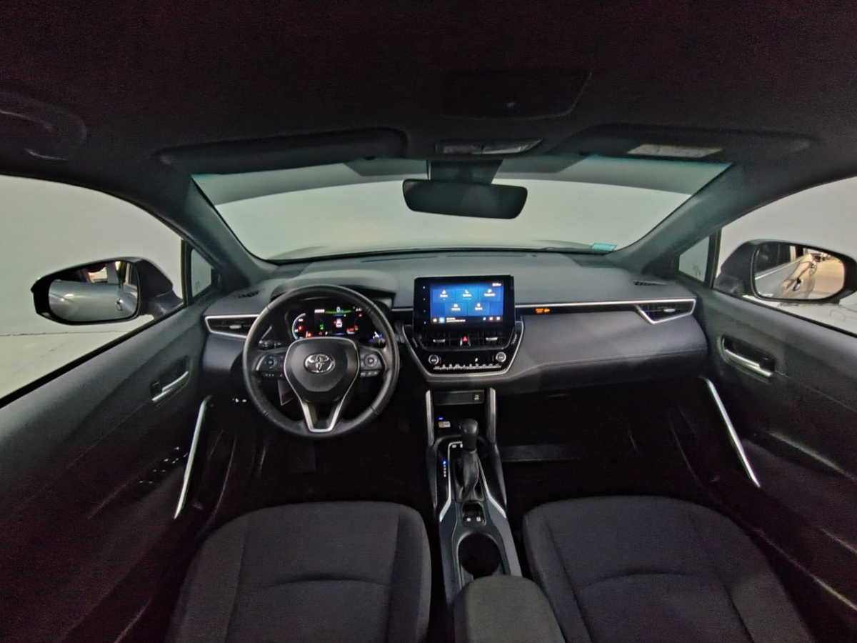 TOYOTA COROLLA CROSS XEI HEV1.8CVT.25 - Imagen 11