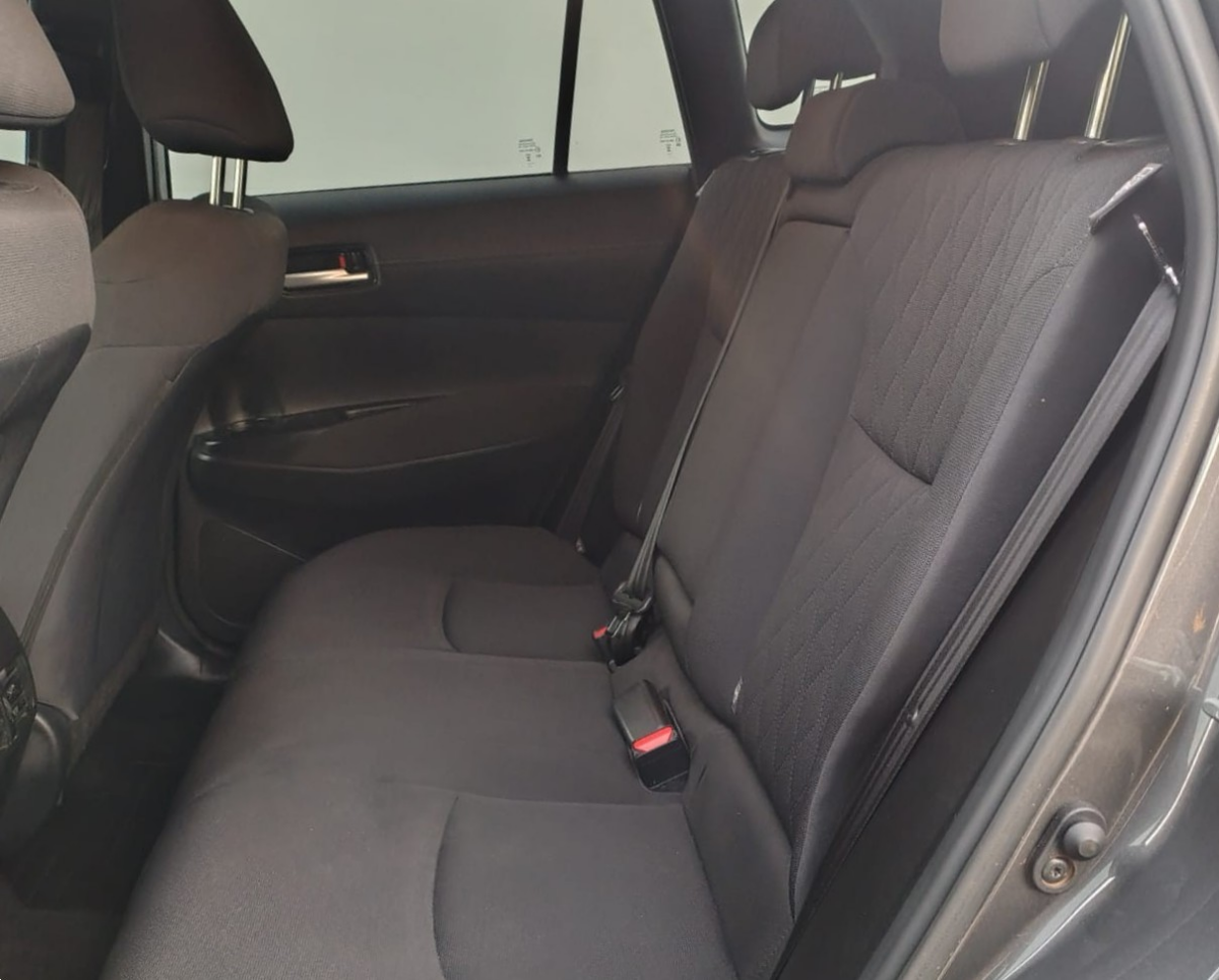 TOYOTA COROLLA CROSS XEI HEV1.8CVT.25 - Imagen 13