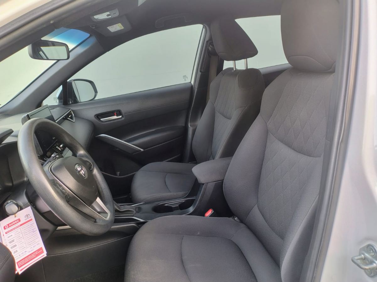 TOYOTA COROLLA CROSS XLI 2.0 CVT-MY26 - Imagen 11