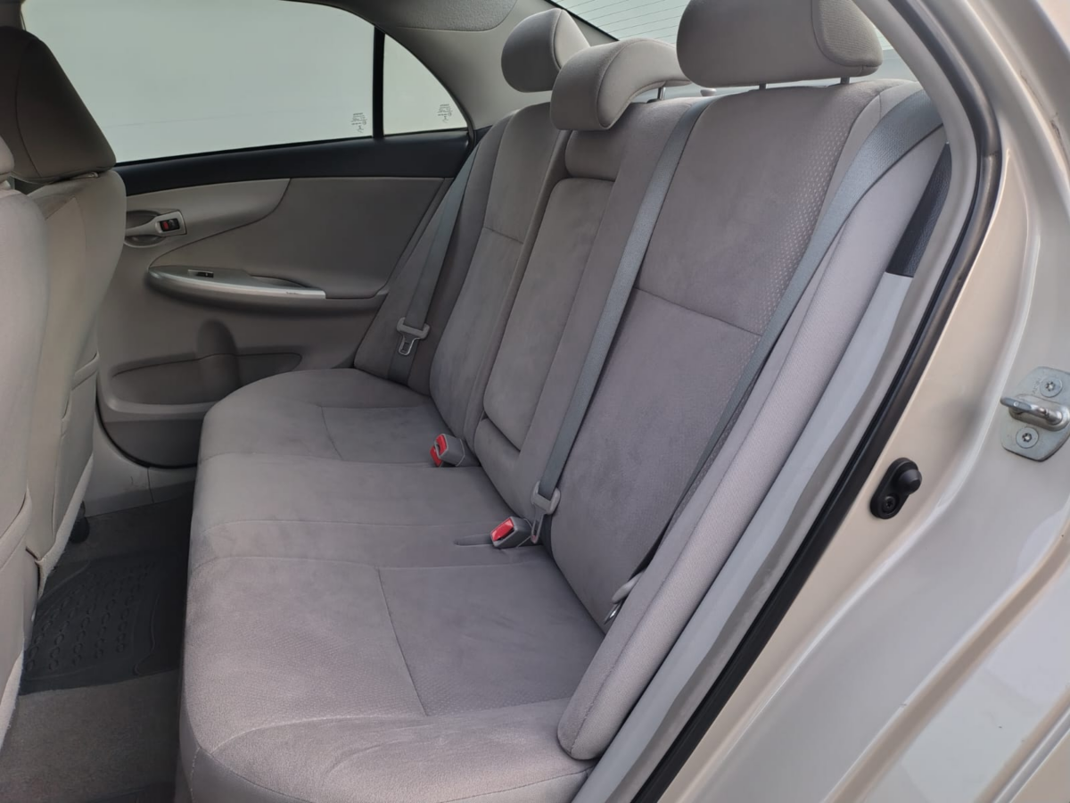 TOYOTA COROLLA XEI 1.8 M/T - Imagen 11